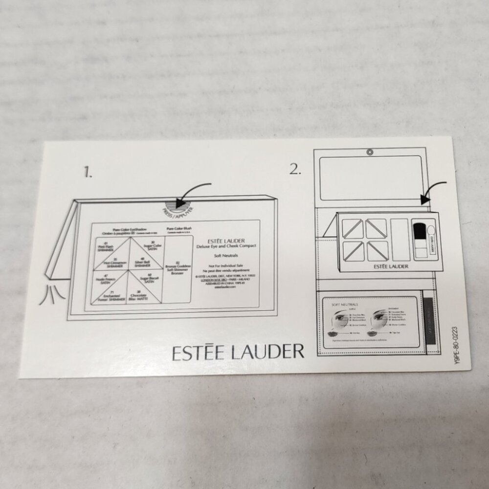 New Estee Lauder Make Up Case With Matching Compa… - image 8